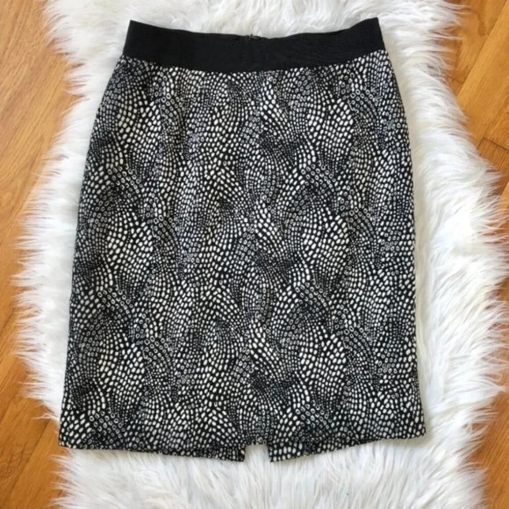 Ann Taylor Black White Animal Print Pencil Skirt 4